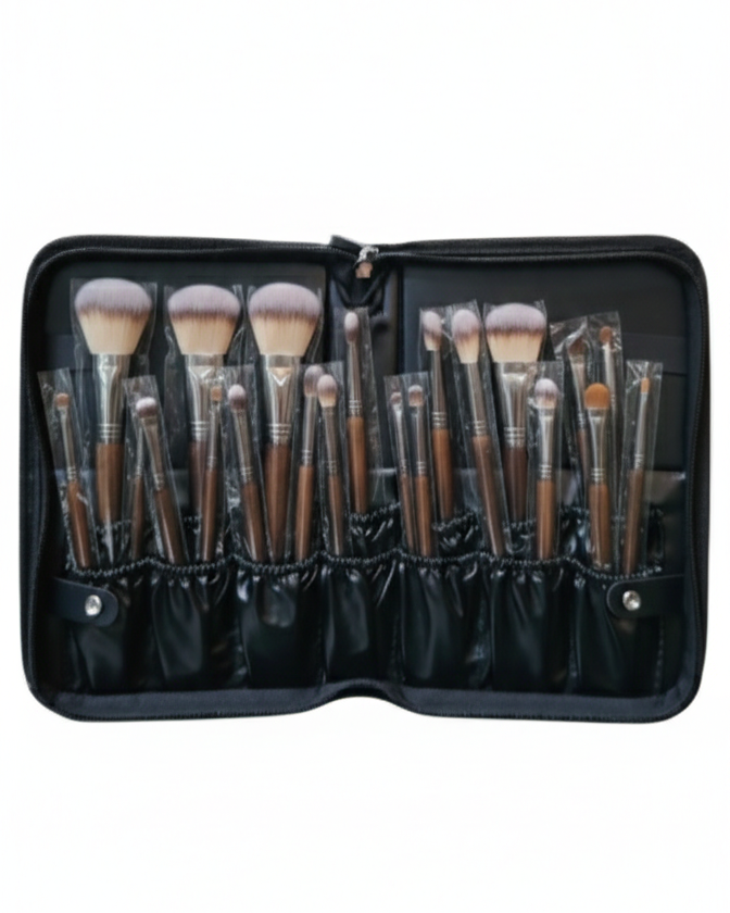 حقيبة فرش مكياج متكاملة ومحترفة✨